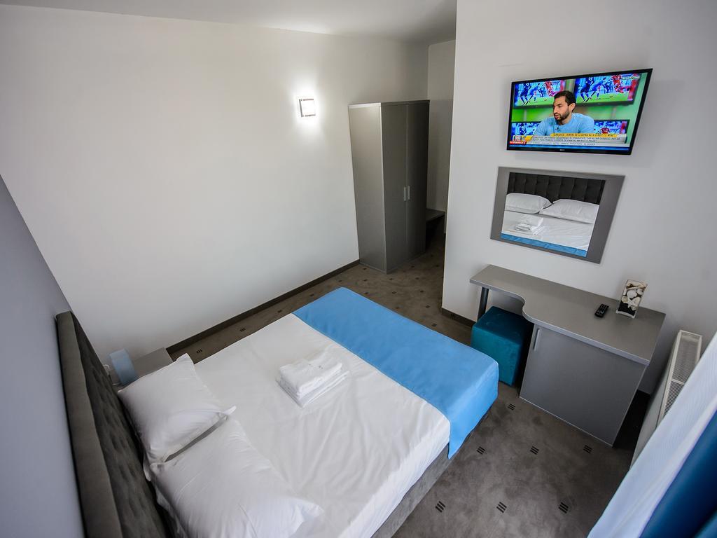 La Mamaia Nord Pensiune 2*